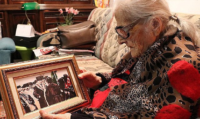 107 yaşındaki Sabiha Özar Cumhuriyet'in ilanının hayattaki tanığı!
