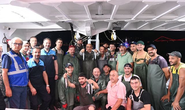 Balık av sezonu açılışı dualar ve tören eşliğinde İstanbul Sarıyer'le yapıldı