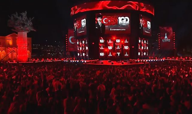 Tarkan KKTC'de sahne alacak! Yavru Vatan kesenin ağzını açtı