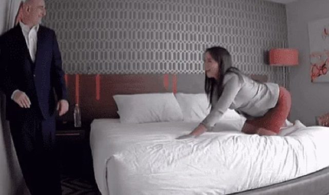 ABD'li senatör seçime cinsel içerikli filmle girdi