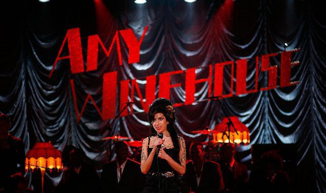 Amy Winehouse'un hayatı dizi oluyor