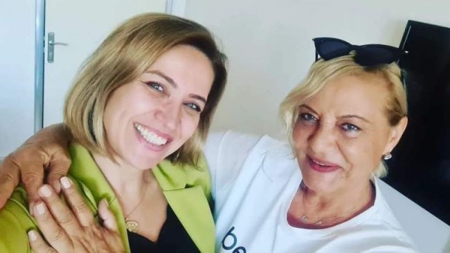 Aydan Şener'in sorusu Müşerref Akay'a duygusal anlar yaşattı