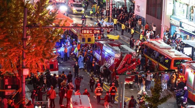 Güney Kore'nin Başkentinde Cadılar Bayramı Faciası