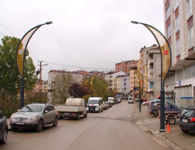 Ordu'da Kumru ilçesi ışıl ışıl aydınlatıldı