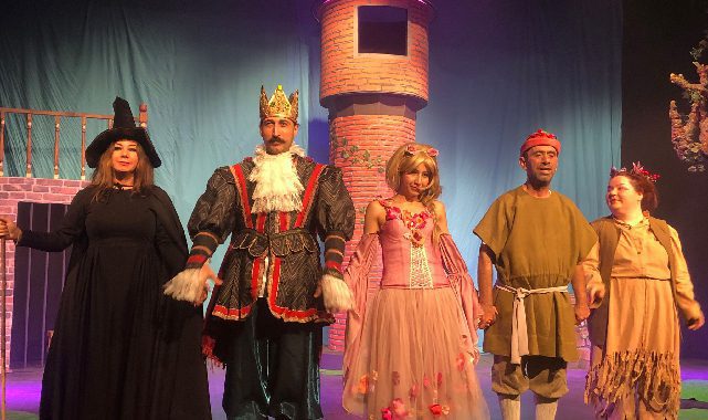 Ordu Büyükşehir Belediyesi çocukları tiyatro ile buluşturuyor