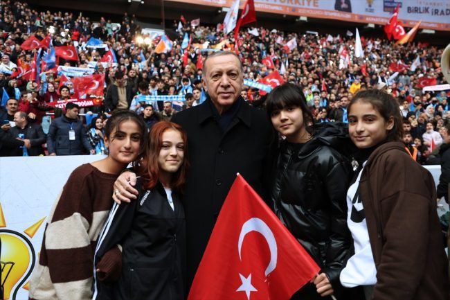 Cumhurbaşkanı Erdoğan Galatasaray Stadında 100 Bin kişi ile buluştu