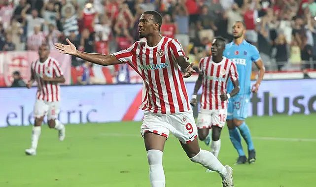 Antalya'dan Trabzon'a şov!