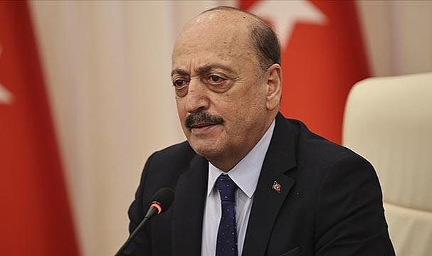 Bakan Vedat Bilgin'den asgari ücret  ve sözleşmeli personel açıklaması