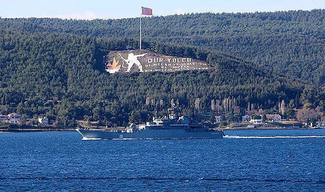 Çanakkale Boğazı çift yönlü kapatıldı