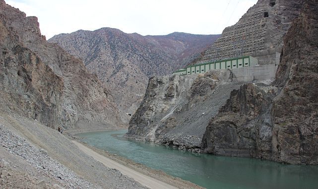Erdoğan, Karadeniz'de yeni hidroelektrik santralinin açılışını yaptı