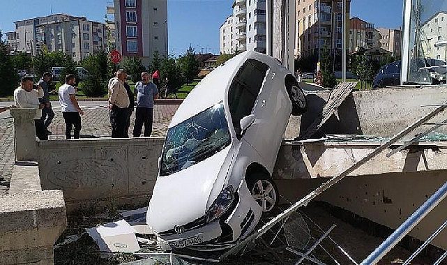 Fren yerine gaza basınca!