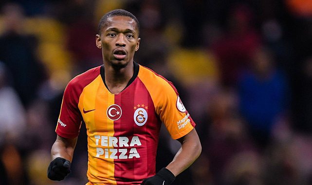 Galatasaray o oyuncuyla yollarını ayırdı!