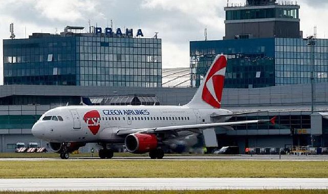 İngiltere'ye giden uçakta bomba alarmı