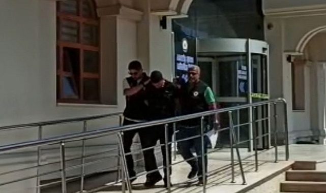Konya'da polise çarptı, kaçtı ve yakalandı!