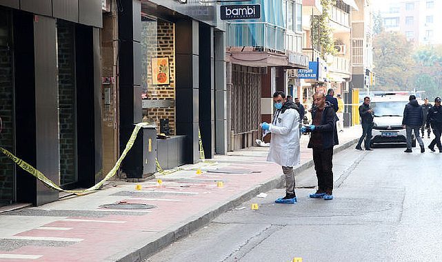 Manisa'da boşandığı kadını öldürüp intihara teşebbüs etti