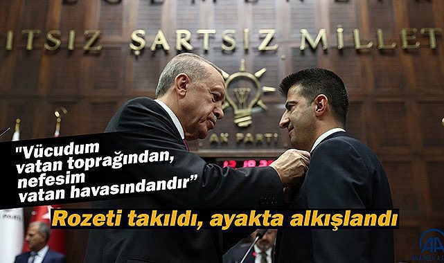 Mehmet Ali Çelebi AK Parti rozetini taktı! "Vücudum vatan toprağından, nefesim vatan havasındandır"