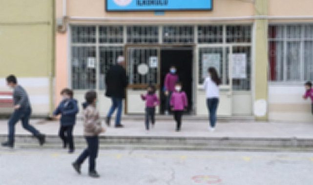 Öğretmenlerin okulda bıçaklı kavgası pes dedirtti