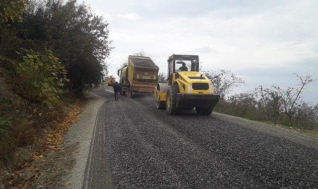 Ordu Çamaş'ta grup yolları asfalt ile buluşuyor