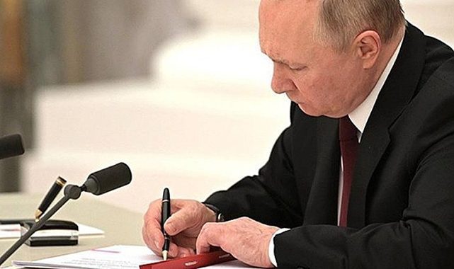 Putin'den 120 bin asker imzası