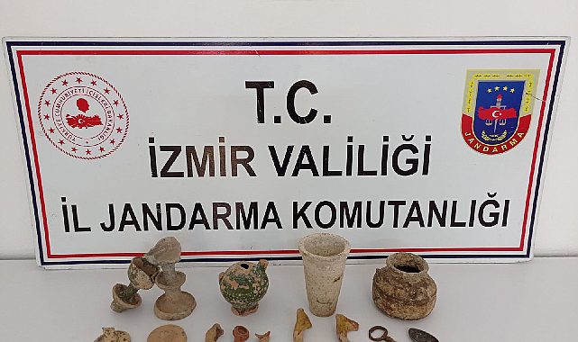 Satamadan yakalandılar! İzmir'de tarihi eser operasyonu