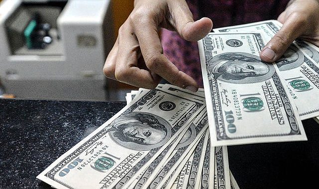 Spot piyasada Dolar haftaya nasıl başladı? 1 Dolar ne kadar, 1 Euro kaç TL?