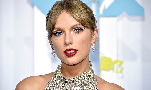 Taylor Swift Midnights albümüyle müzik dünyasını salladı