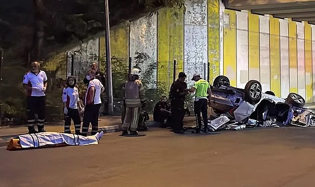 TEM Otoyolu Ümraniye'de korkunç kaza! Otomobil köprüden düştü: 1 ölü