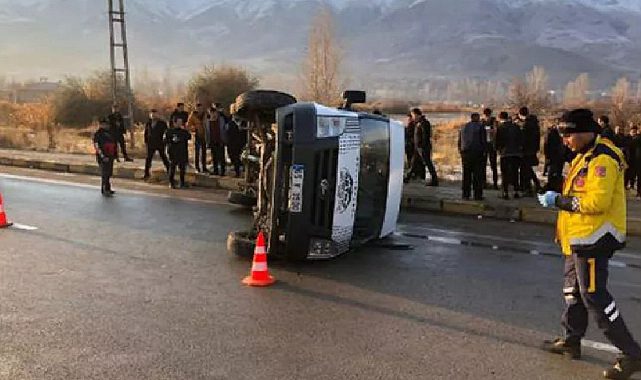 Van&#039;da okul servisi devrildi! Çok sayıda öğrenci yaralı