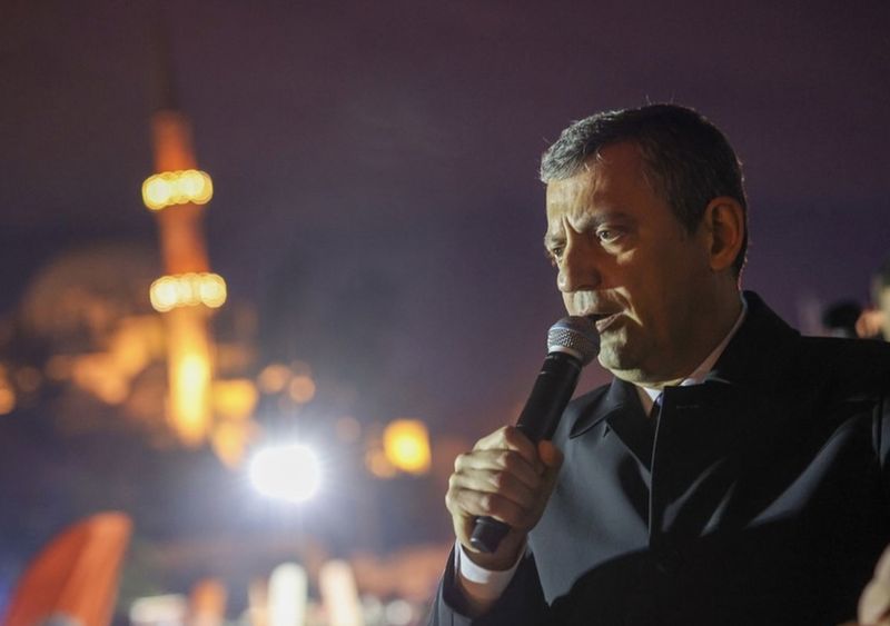 Tansiyon yine çok yüksek! Özel'den Erdoğan'a: Ben artık ölümü de göze aldım mezarı da
