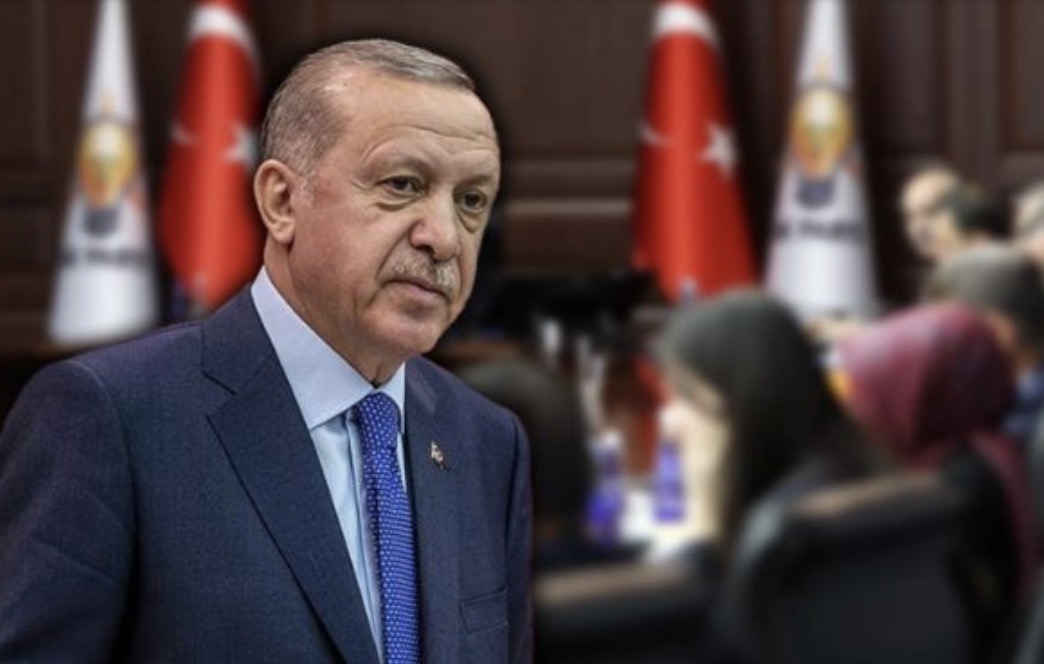 Erdoğan raconu kesti! AK Parti'de kuzu postuna bürünmüş sırtlanlar mı var?