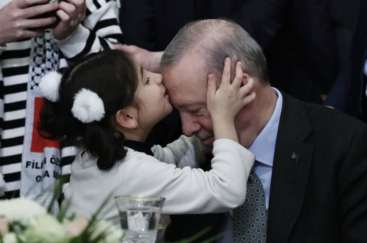 Erdoğan'dan bayram mesajı: Huzur ve kardeşlik diliyorum