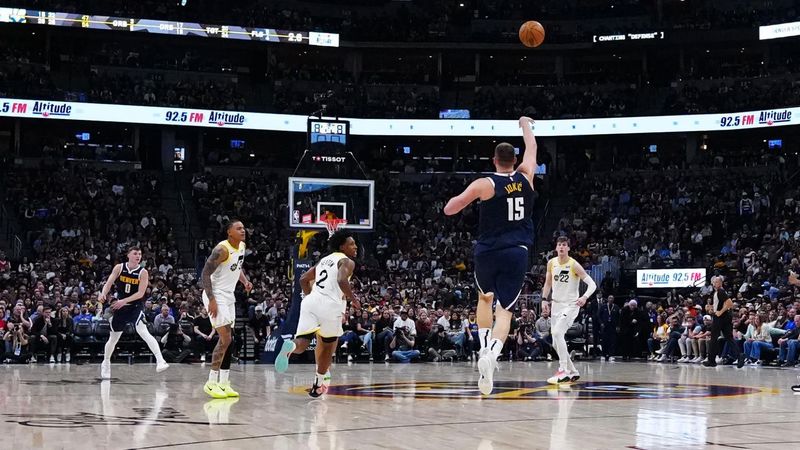 NBA'de Nikola Jokic'ten imkansız basket