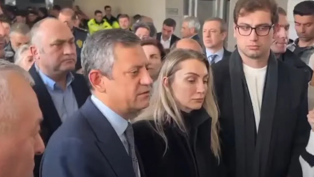 İstanbul'a kayyum mu atanacak? Özgür Özel'den flaş yanıt