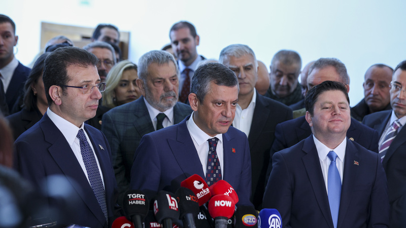 CHP lideri Özel: İmamoğlu'nun gözaltına alınması bir darbe girişimidir