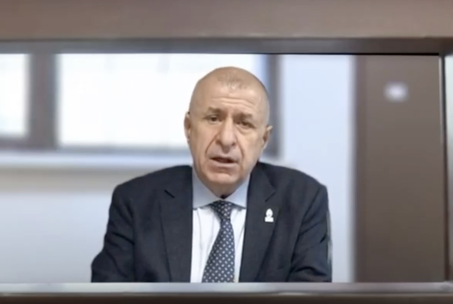 Yapay zeka işin içinde! Ümit Özdağ cezaevinden videolu mesaj gönderdi