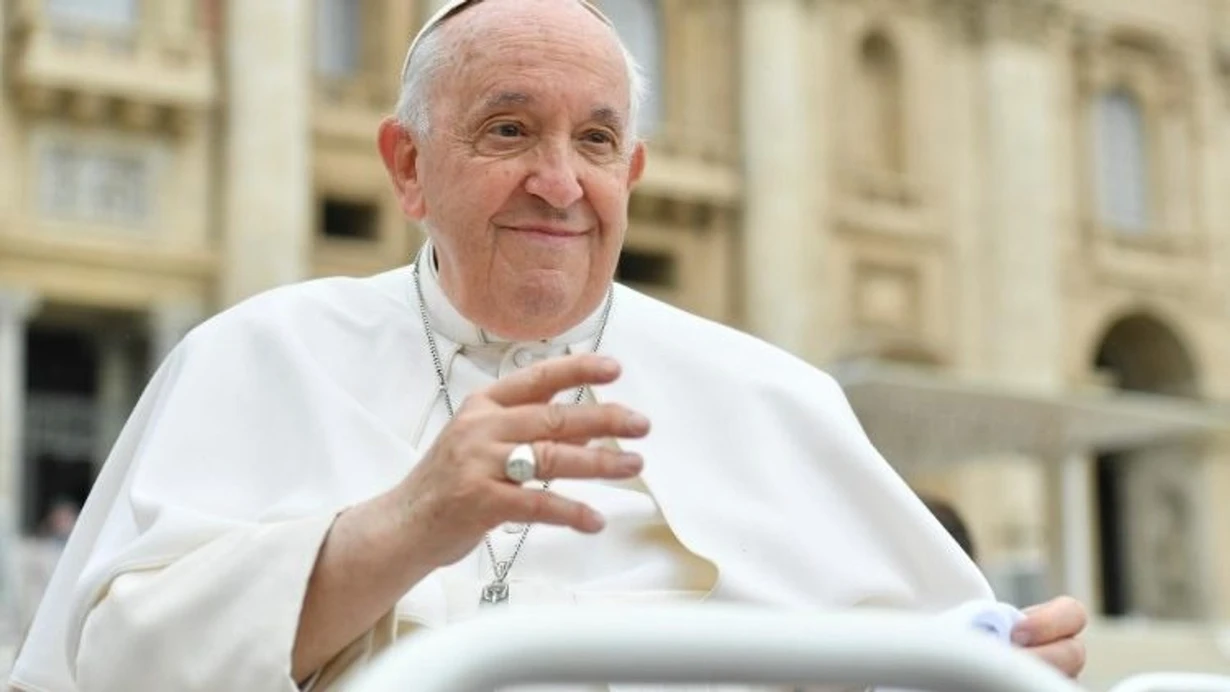 Türkiye'ye gelecekti... Papa Francis hayatını kaybetti