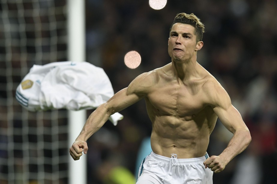 Efsanenin dönüşü! Ronaldo yeni takımına imzayı atıyor