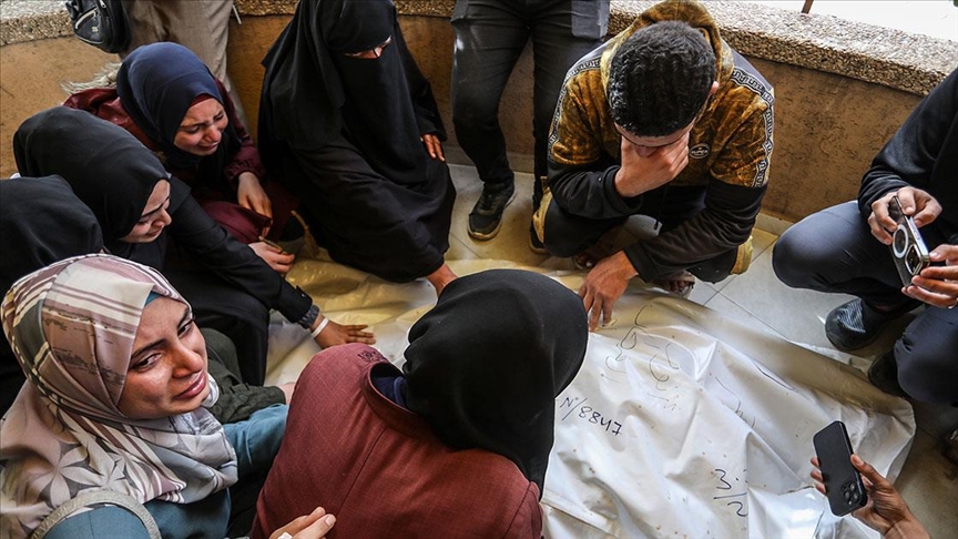 Gazze’de tansiyon yeniden yükseldi: İsrail hava saldırıları can aldı