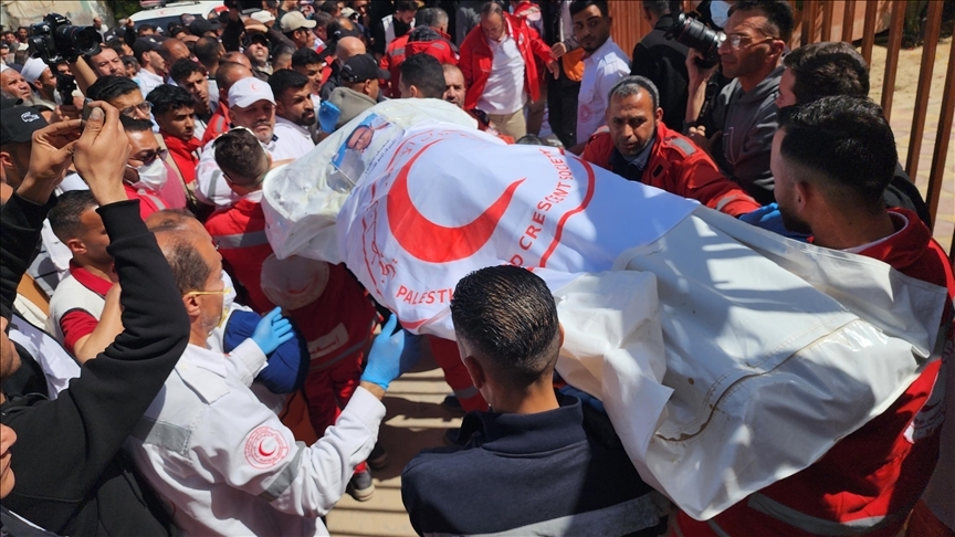 İsrail ordusu, Gazze'de sağlık çalışanlarının ölümünü “profesyonel hatalar zinciri” olarak niteledi