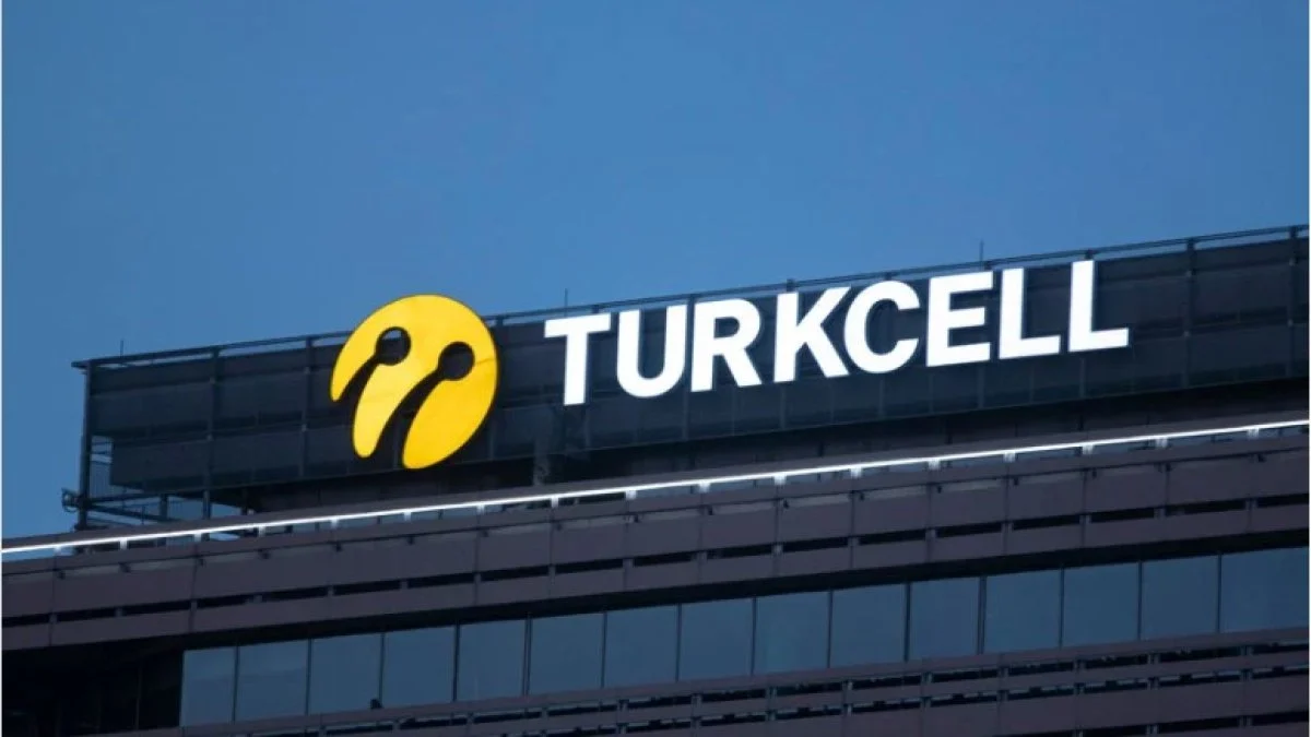 Yılların Turkcell'i çöktü mü? Siber saldırı mı?