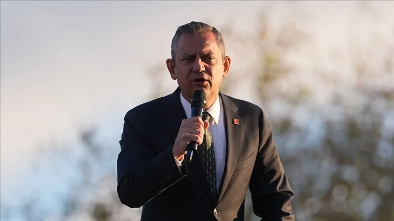 Özgür Özel'den Silivri mitingi: Adaletli bir Türkiye için yola koyulduk