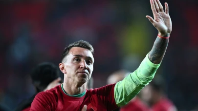 Muslera Türk futbol tarihine geçti