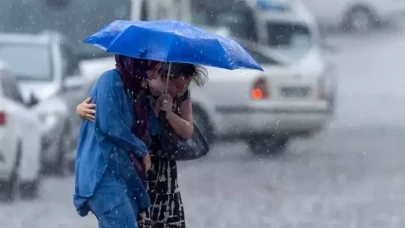 Meteoroloji'den sağanak ve kuvvetli rüzgar uyarısı
