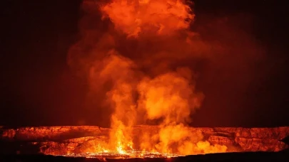 Hawaii’de Kilauea Yanardağı yeniden faaliyete geçti