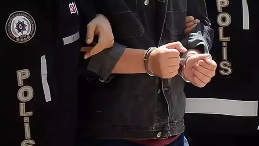 İstanbul merkezli FETÖ operasyonu: 61 muvazzaf asker tutuklandı