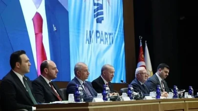 10 hukukçu görevde! AK Parti’nin yeni anayasa ekibi Şampiyonlar Ligi gibi