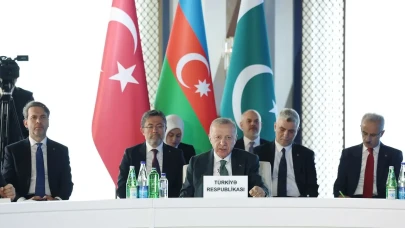 Erdoğan’ın Azerbaycan Bağımsızlık Günü mesajı: Karabağ dirilişin simgesi