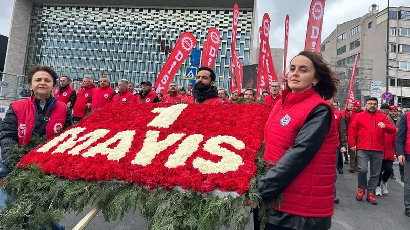 DİSK’ten 1 Mayıs'ta Taksim’e çelenk