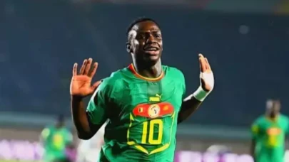 Fenerbahçe'den Amara Diouf bombası! Altın ayakkabılı yıldız İstanbul'da