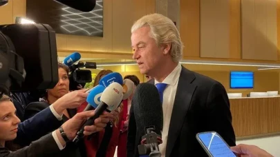 Hollanda’da koalisyon hükümeti göç politikaları yüzünden çöktü
